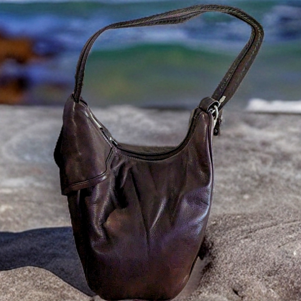 Canyon Outback Leather Dark Brown 🤎 Leather Shoulder Bag Convertible Backpack